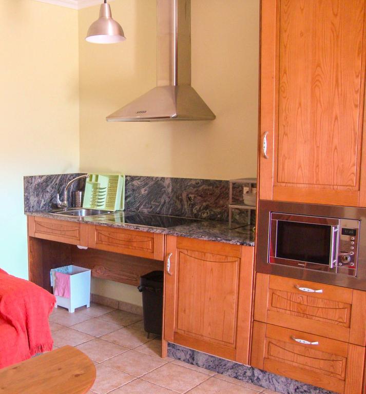 Apartamentos Fandin Ribadeo Rum bild